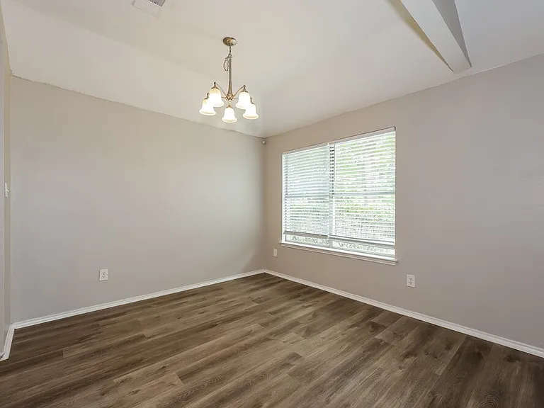 2628 Hidden Springs Dr — Photo 6