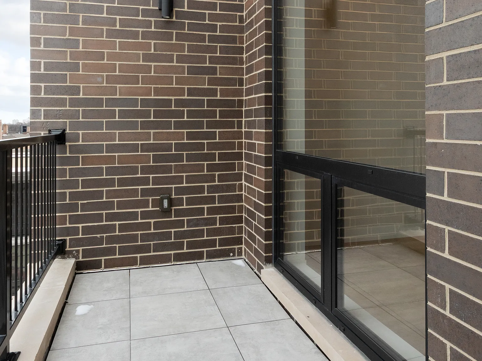 3 bed, 1120 sqft, $3,600 — Photo 4