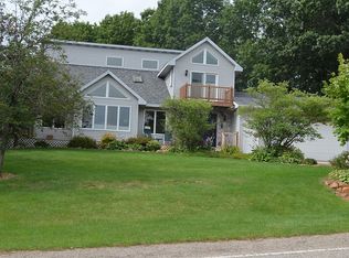 828 Arbutus Dr, Cadillac, MI 49601