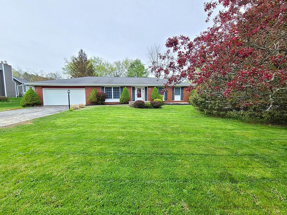 1st image of 136 Lancelot Dr