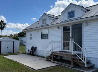 37251 Chancey Rd #214, Zephyrhills, FL 33541