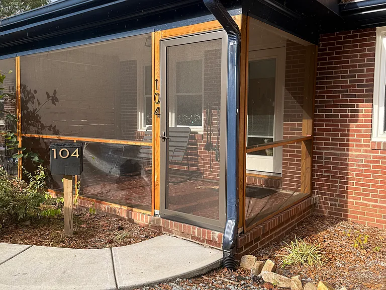 104 Bennett Ct #A — Photo 6