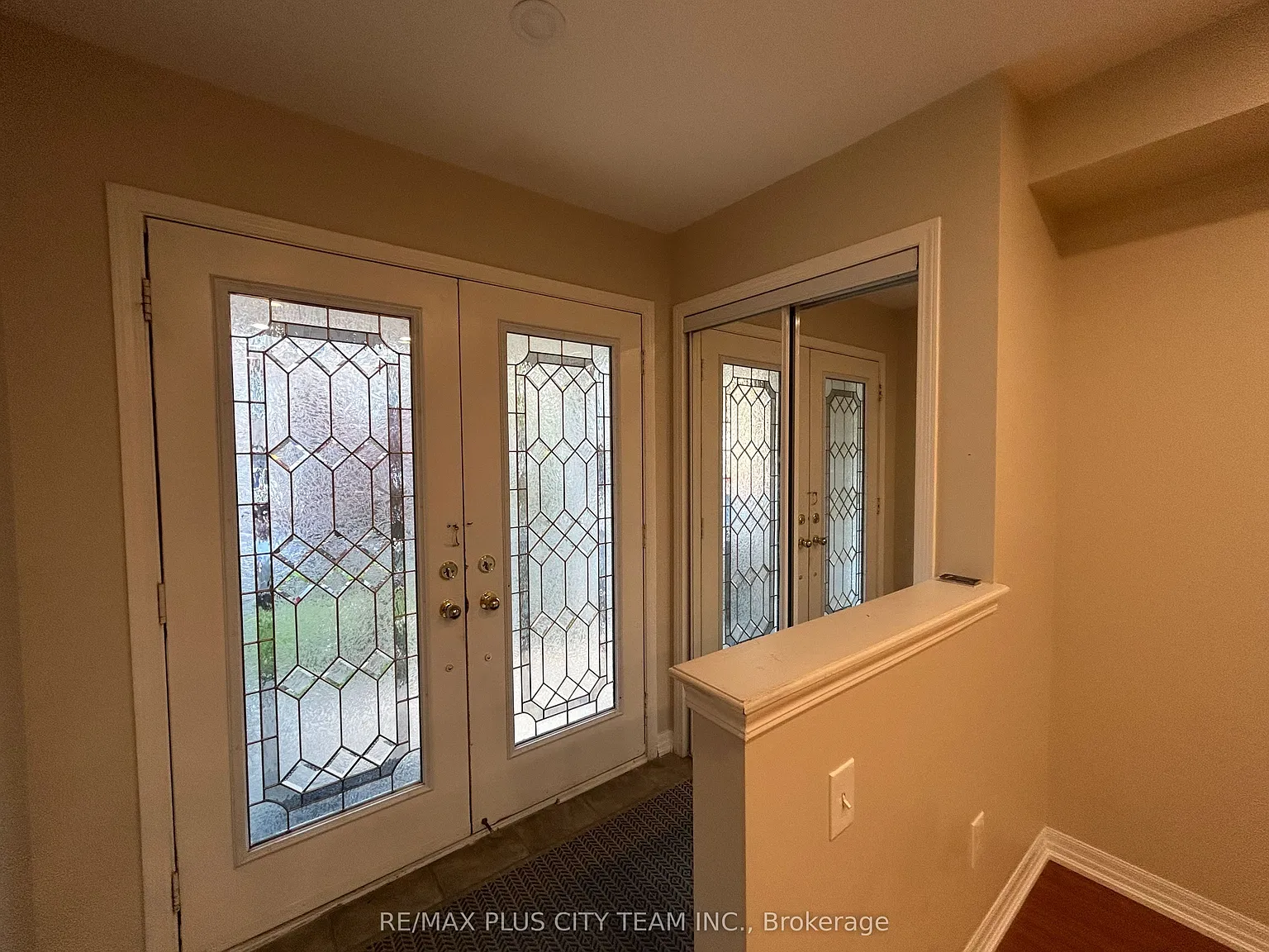 3 bed, $2,650 — Photo 2