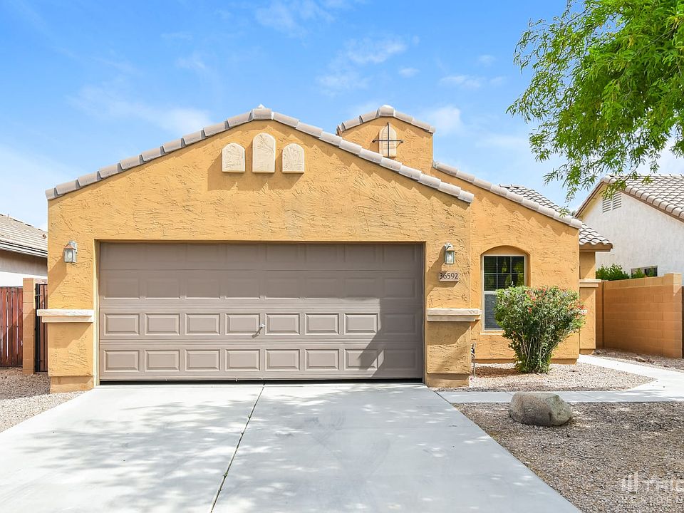 1st image of 36592 W Pampoloma Ave