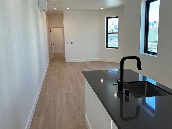 5th image of 2874 16th St #2878