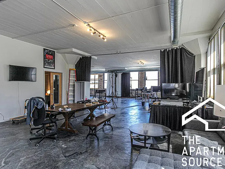 2255 S Michigan Ave #5E — Photo 8