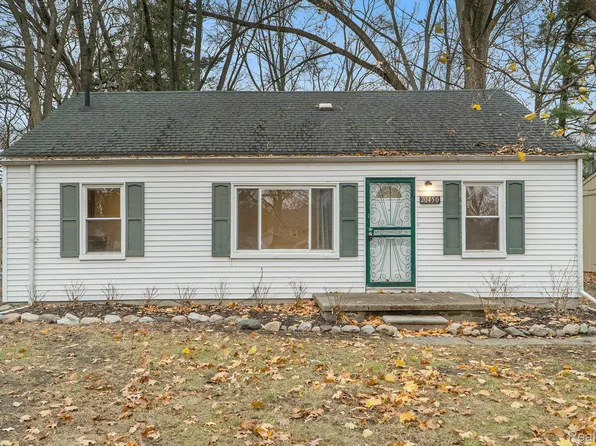 20450 Midway Ave, Southfield, MI 48075