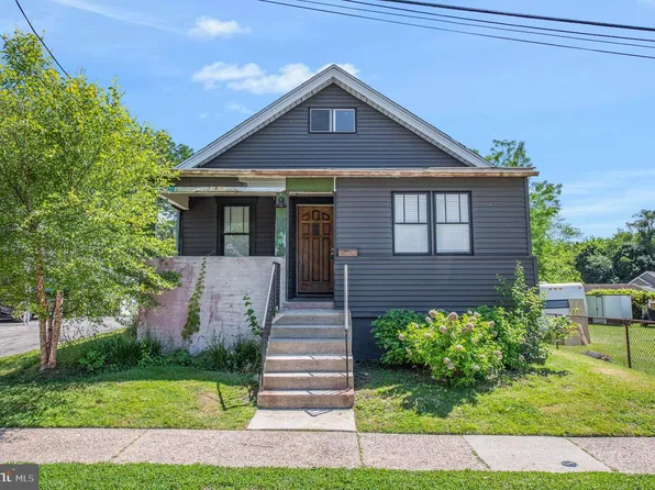 163 Garfield Ave, Woodlyn, PA 19094