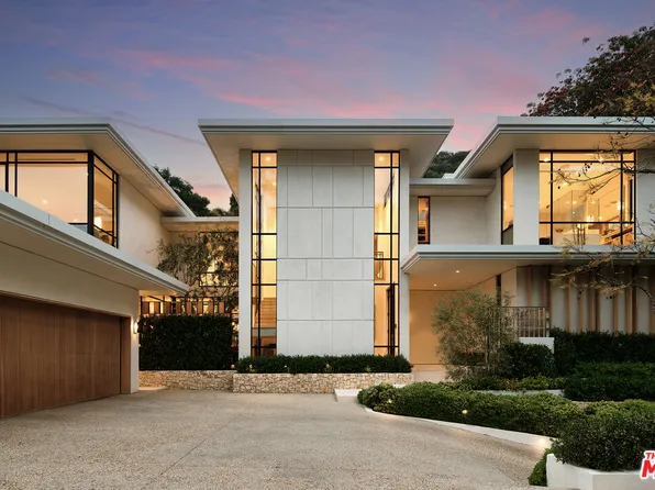 9509 Heather Rd, Beverly Hills, CA 90210