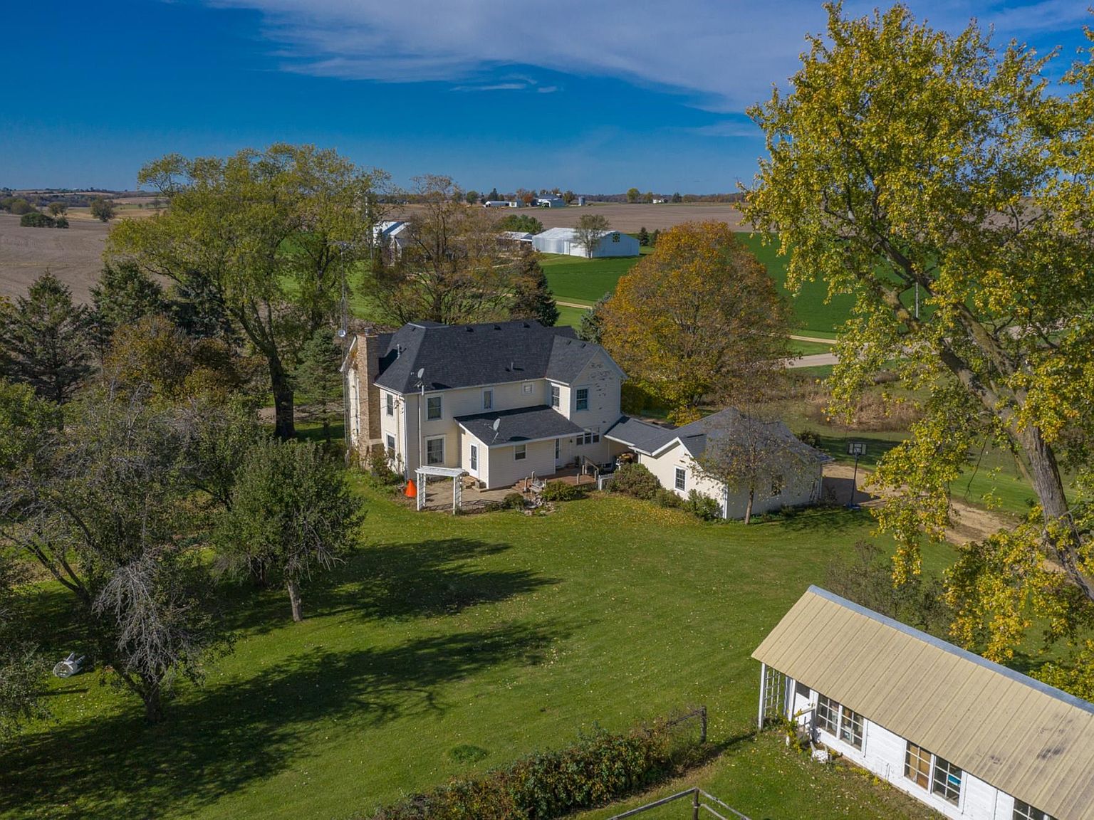 12361 N Henderson Rd, Orangeville, IL 61060 Zillow