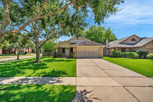 1203 Birchstone Dr Photo 1