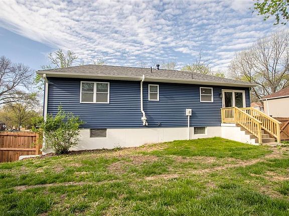 4th image of 2807 NW Milford Pl
