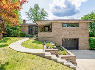 2443 Saunders Station Rd, Monroeville, PA 15146