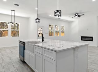 116 Crazy Cross Rd, Wimberley, TX 78676