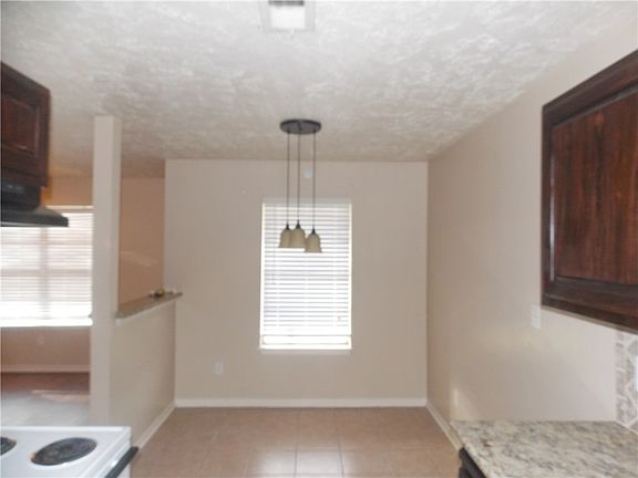 2nd image of 215 Brentwood Dr