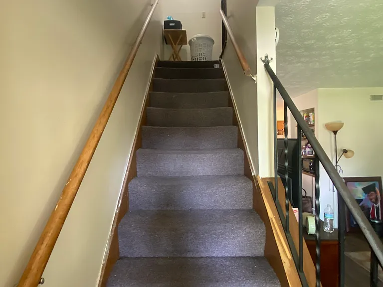 174 E 12th Ave #B — Photo 7