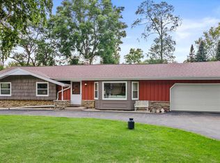 11663 W Sunnybrook Rd, Franklin, WI 53132