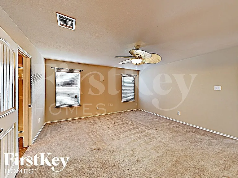 1413 Waco Turner — Photo 8