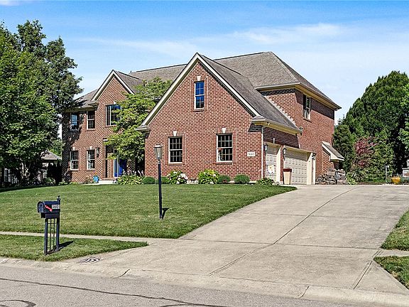 2nd image of 3605 E Salinas Cir