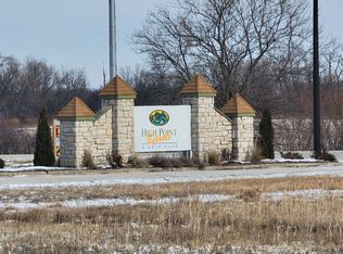135 Fairway Dr, Essex, IL