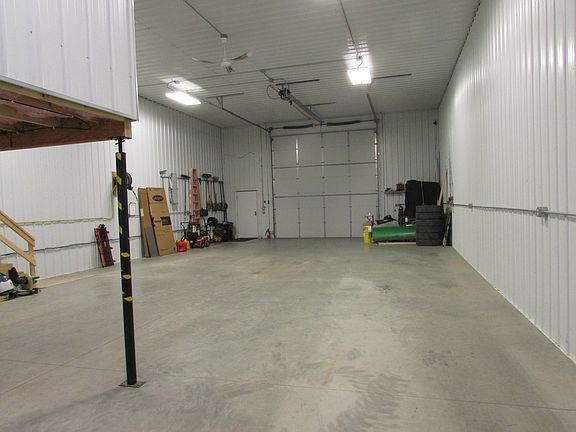 4th image of 601 1st Ave S #B
