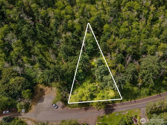 7609 Sandy Point Beach Road NE, Olympia, WA 98516