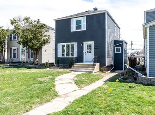 4115 Clinton Ave, Stickney, IL 60402