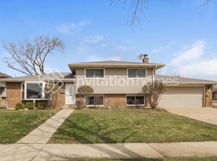17342 Oriole Ave, Tinley Park, IL 60477