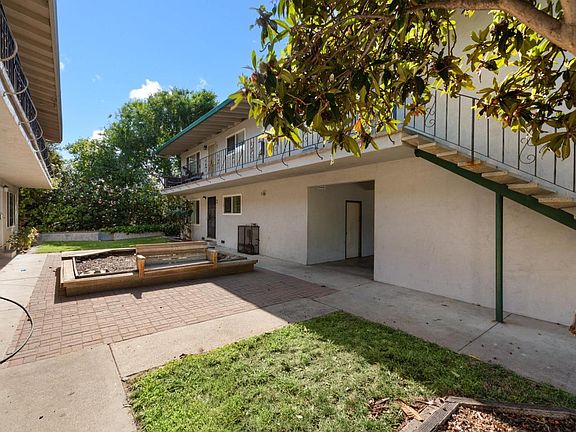 2nd image of 1613 Cavallo Road