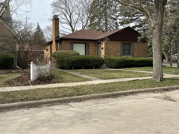 6502 43rd AVENUE, Kenosha, WI 53142