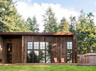 1102 Shark Reef Rd, Lopez Island, WA 98261