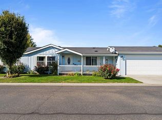 1593 Lantana Ave, Richland, WA