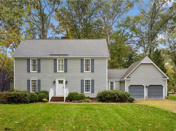 110 Winders Ln, Yorktown, VA 23692