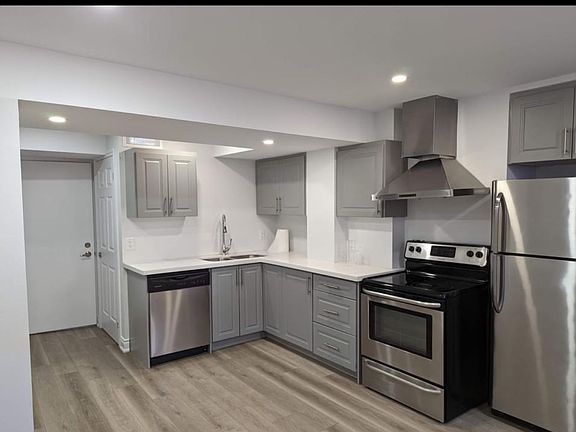 3rd image of 98 Germain Cir #Basement