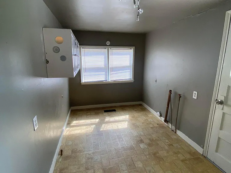 2506 W Easton Ct — Photo 8