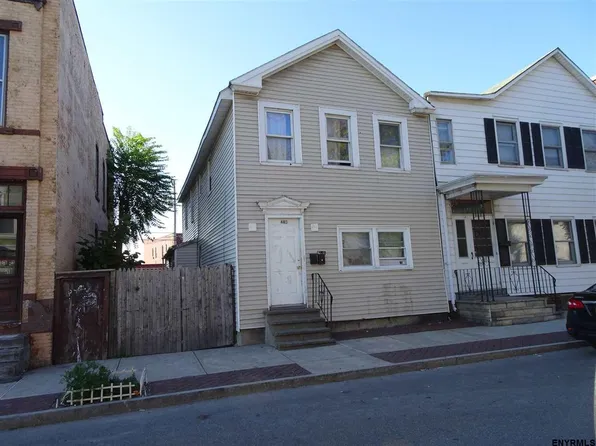 485 2nd St, Troy, NY 12180