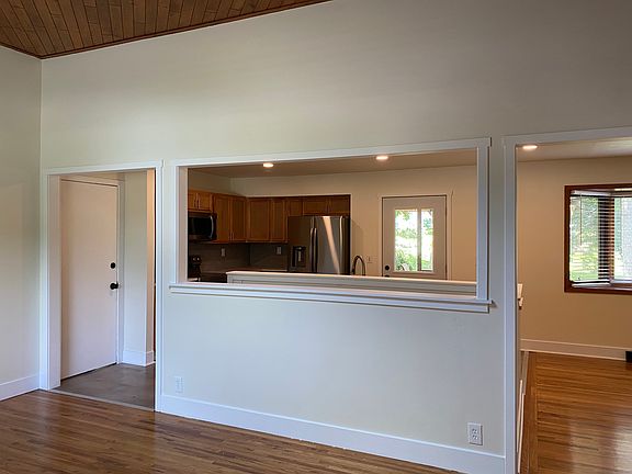 5th image of 4409 Vinton St