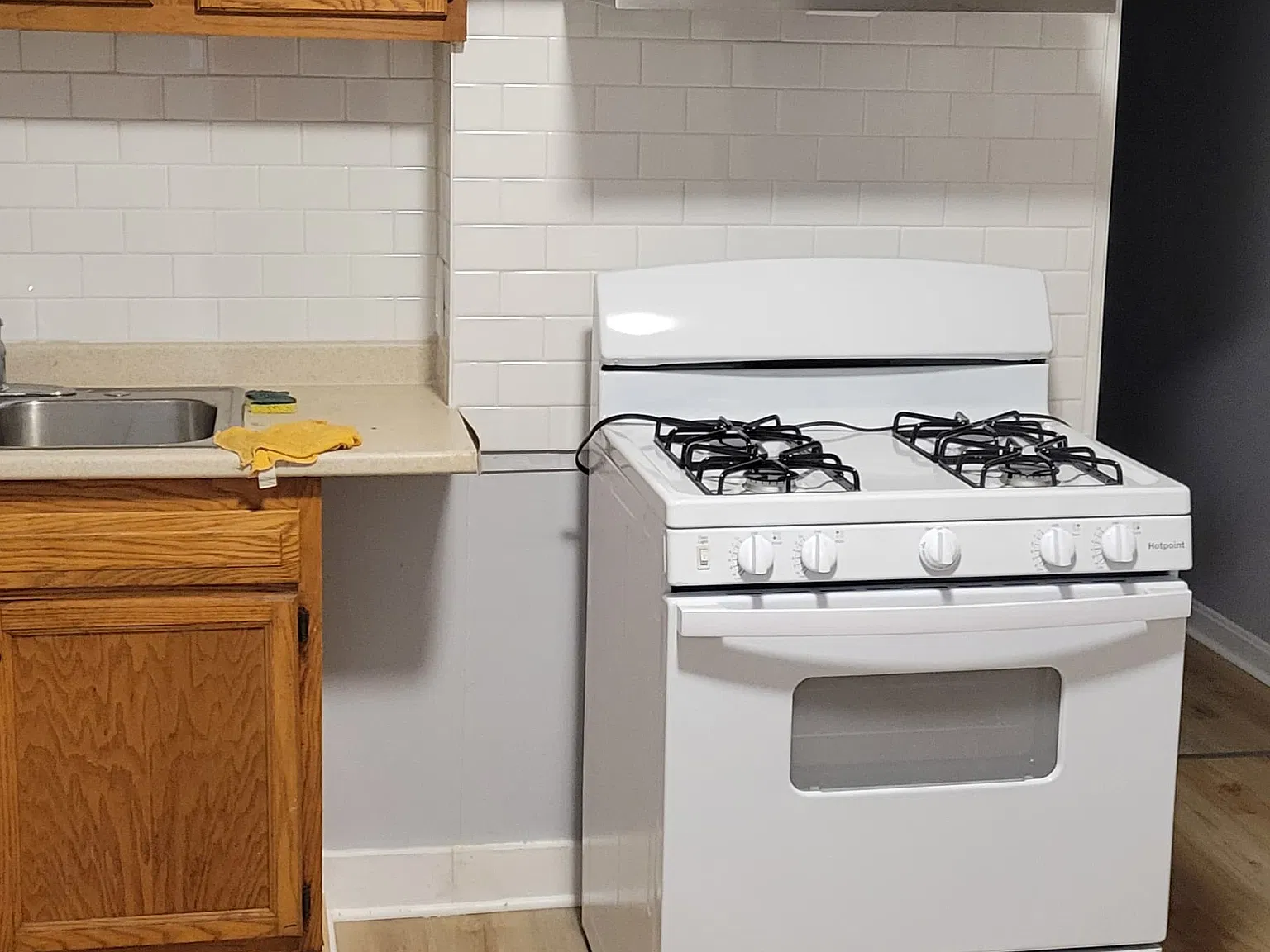 2 bed, $1,900 — Photo 4