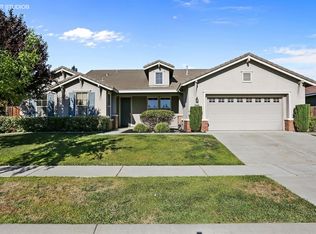 2215 Lindenmeir Dr, Plumas Lake, CA