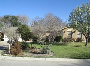 905 Parkway St, Georgetown, TX 78628