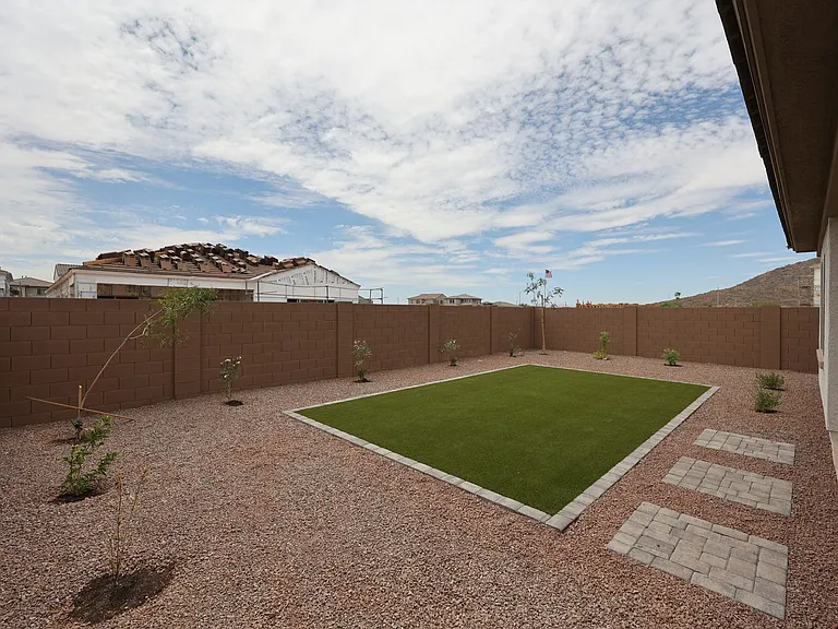 7683 W Smoketree Dr — Photo 38