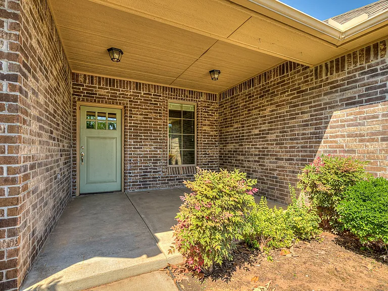 2709 Pacifica Ln — Photo 45