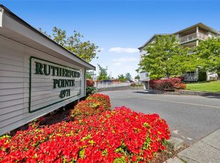 4971 Songbird Pl #415, Nanaimo, BC V9T 6L1