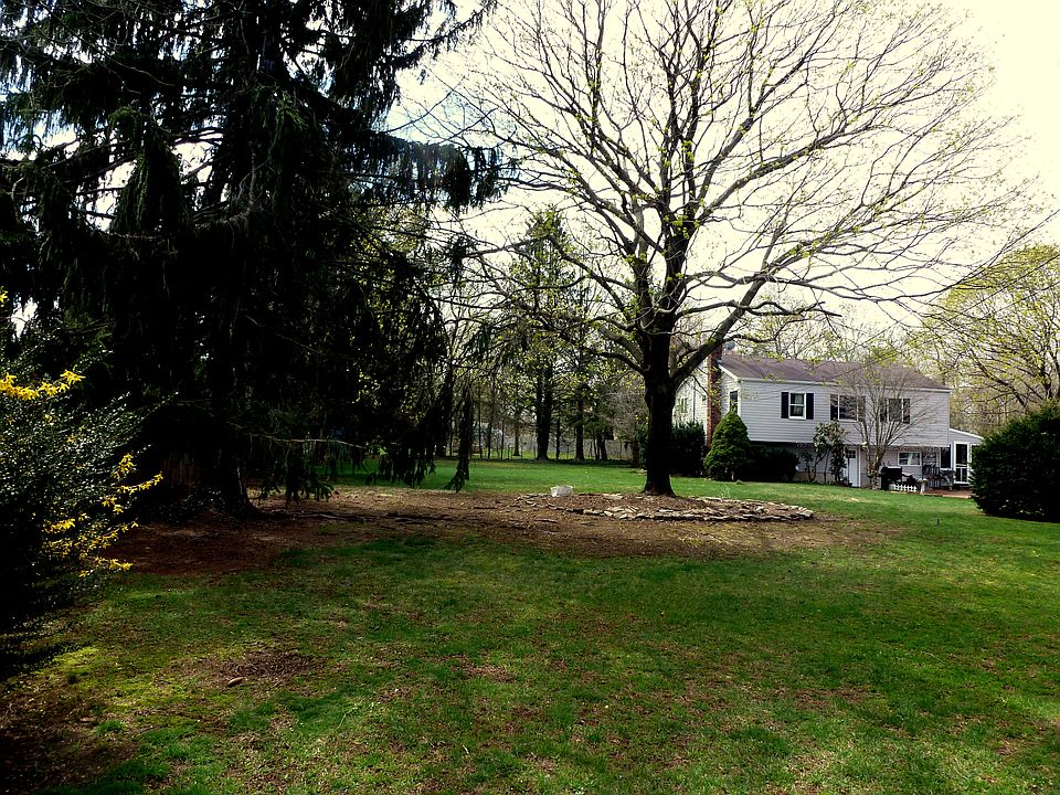 1st image of 1 Catherine St S