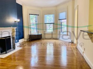 379 Commonwealth Ave #5, Boston, MA 02215