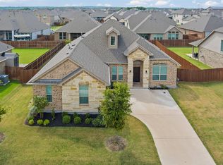 3451 Hidden Hollow Dr, Midlothian, TX 76065