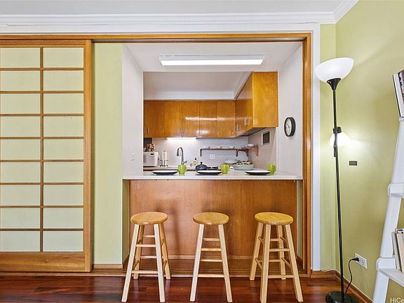 2nd image of 1350 Ala Moana Blvd APT 2711
