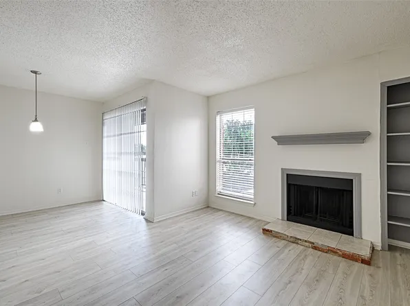 18333 Roehampton Dr APT 237, Dallas, TX 75252