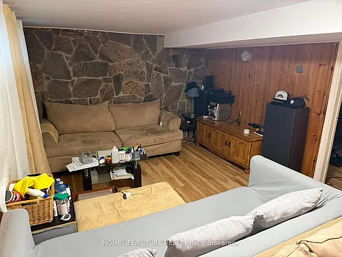 28 Raylawn Cres #BASEMENT Photo 1