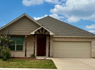 5512 McLanahan Ln, Crowley, TX 76036
